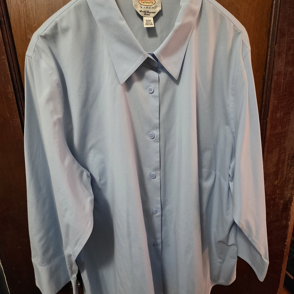 Talbots Sky Blue Wrinkle-Resistant Blouse